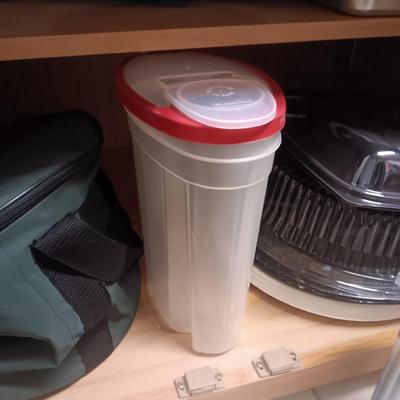 ITEMS FOR ENTERTAINING