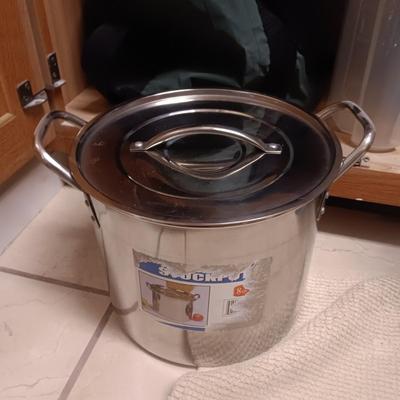 ITEMS FOR ENTERTAINING