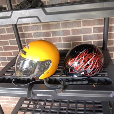 HARLEY DAVIDSON LEATHER SEAT, LARGE VEGA HELMET AND MEDIUM HELMET