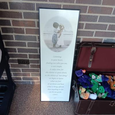 LEATHER LIKE TRUNK FILLED WITH BEANIE BABIES AND A FRAMED QUOTE