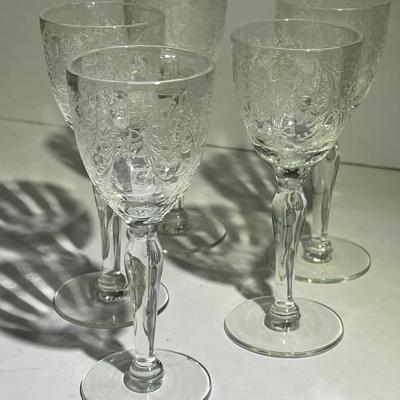 Lot of 4 Antique Cut/Etched Early Stemware Shot Glasses in VG Preowned Condition.