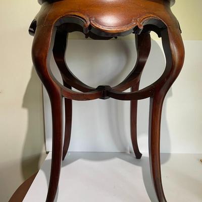 Antique Wooden Plant Stand 19" x 24.5" in VG Preowned Condition as Pictured.