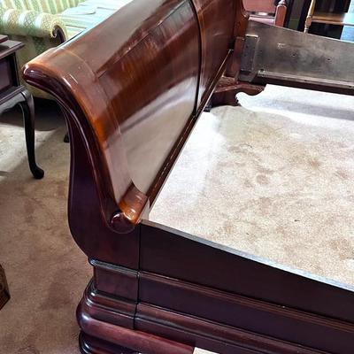Gorgeous Solid Wood King Sized Sleigh Bed Frame