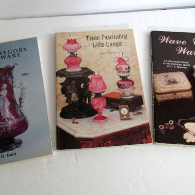 Vintage ID Guides, Mary Gregory Glass, Wave Crest, Little Lamps