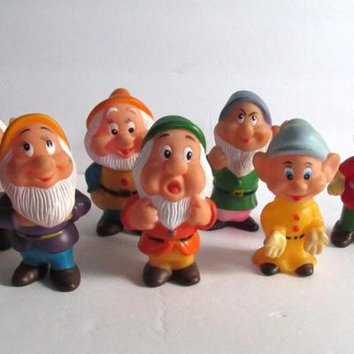Adorable Set of the Seven Dwarves In Plastic Pouch