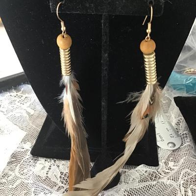 Feathers long earrings