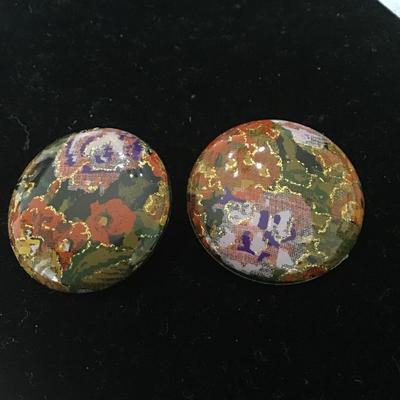 Floral round clip on earrings