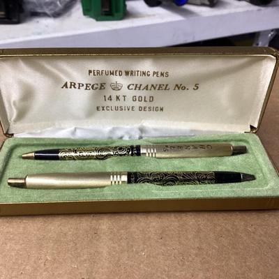 Arpege Chanel No 5 14kt gold pen set