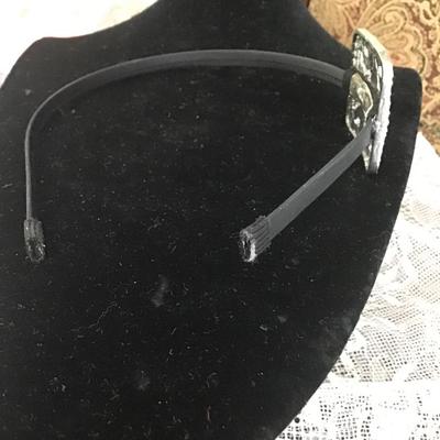 Black headband with Rhinestones