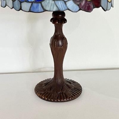 Tiffany Style Floral Table Lamp