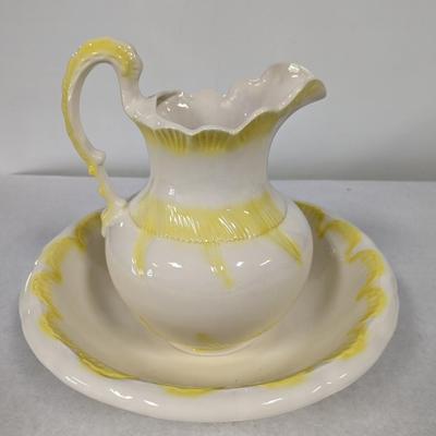 Vintage Pottery Pitcher & Wash Basin Bowl