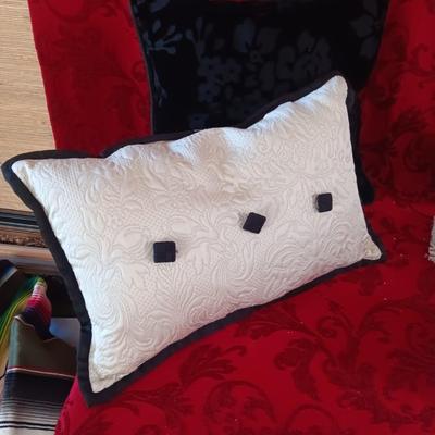 PENGUINS, OWLS, SEALS AND THROW PILLOWS