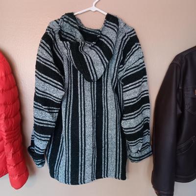 MEN'S COATS AND JACKET SIZE XL