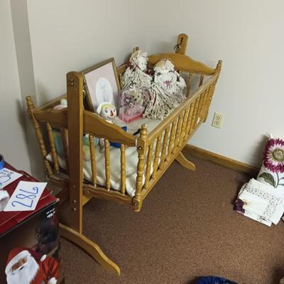 BABY CRADLE WITH EXTRAS