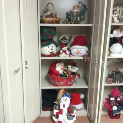 LARGER CHRISTMAS DECORATIONS