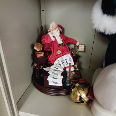 LARGE LOT OF GREAT CHRISTMAS DECORATIONS