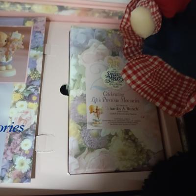CHILD'S CHINA TEA SET, PRECIOUS MOMENTS CLUB MEMBERS BOXES AND DOLLS