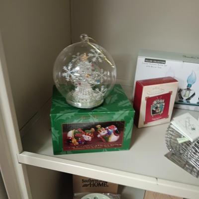 SHANNON CRYSTAL BASKET AND A VARIETY OF OTHER TREASURES