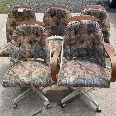 5 Chairs