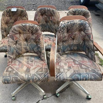 5 Chairs