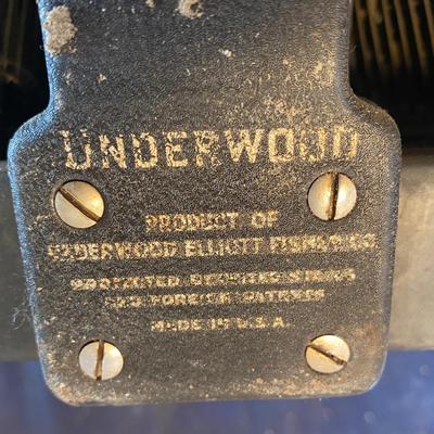 Vintage Underwood Tupewriter