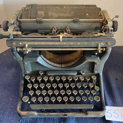 Vintage Underwood Tupewriter