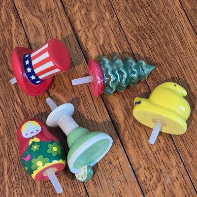 Nora Fleming Multi Holiday Interchangeable Decor Salt & Pepper Shakers Set