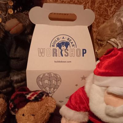 BUILD A BEAR SANTA AND OTHER CHRISTMAS CHARACTERS
