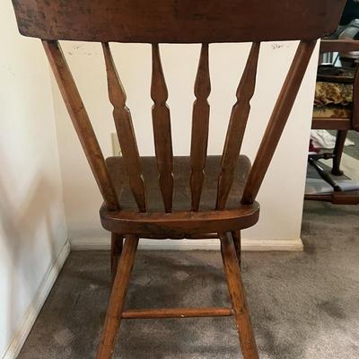 (4) Early American Primitive Hand Made Wooden Kitchen Table Chairs circa1800's in Good Condition.