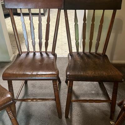 (4) Early American Primitive Hand Made Wooden Kitchen Table Chairs circa1800's in Good Condition.