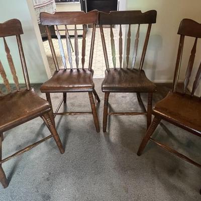 (4) Early American Primitive Hand Made Wooden Kitchen Table Chairs circa1800's in Good Condition.