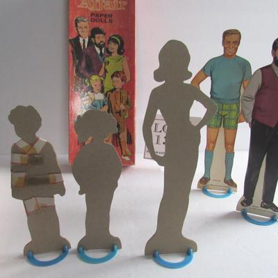 Vintage Family Affair Paper Dolls Set (Ignore lot #, it is lot 189, Read Description)