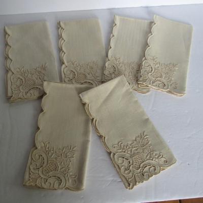 Pretty Fancy Vintage Cloth Napkins