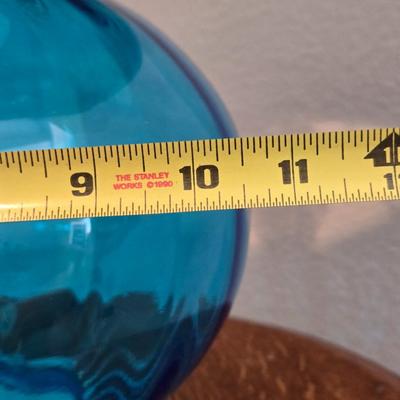 Beautiful Blue Glass Globe Lamp