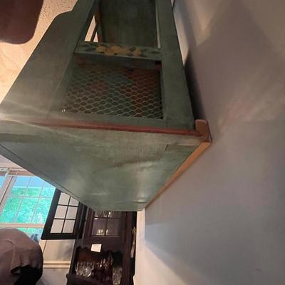 Painted Wood Display Rack (DR-MG)