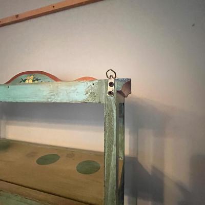 Painted Wood Display Rack (DR-MG)