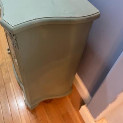 Floral Design Wooden Cabinet (DR-MG)