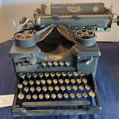Vintage Royal Typewriter