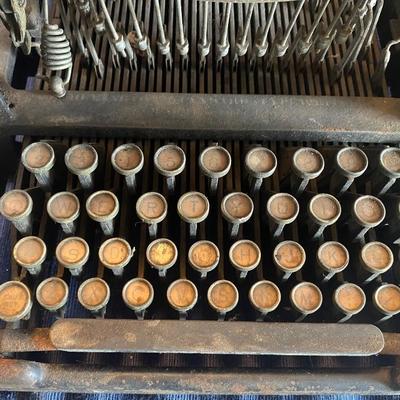 Vintage Remington Standard Typewriter