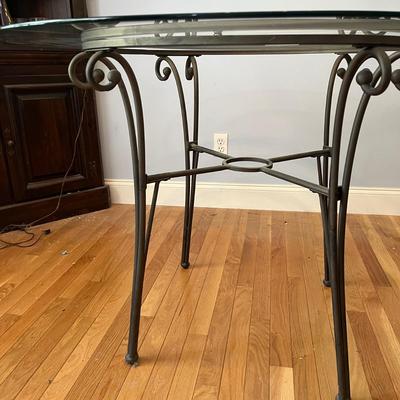 Glass Top Table With Iron Base (DR-MG)