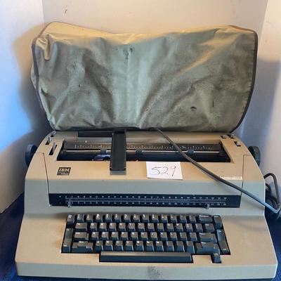 Vintage IBM Correcting Selectric III