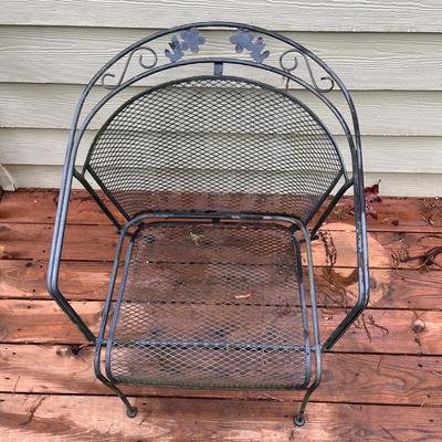 Iron Patio Table & Chairs (D-MG)