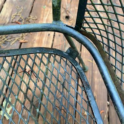 Iron Patio Table & Chairs (D-MG)