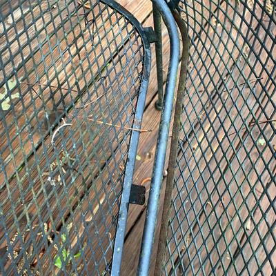 Iron Patio Table & Chairs (D-MG)