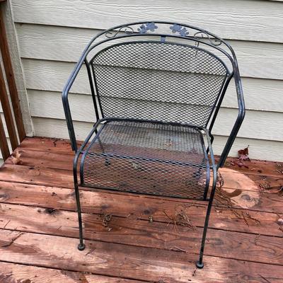 Iron Patio Table & Chairs (D-MG)