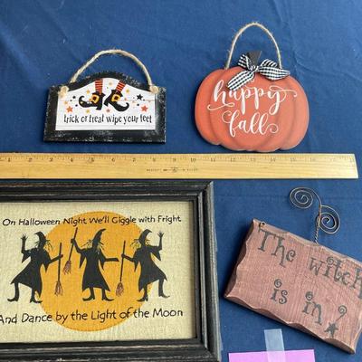 Halloween wall art