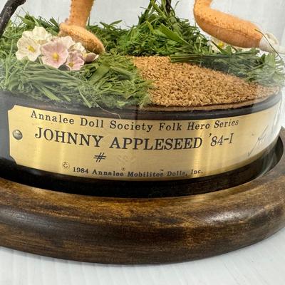 311 Large ANNALEE “Johnny Appleseed” #882 84-1 Doll in Glass Cloche