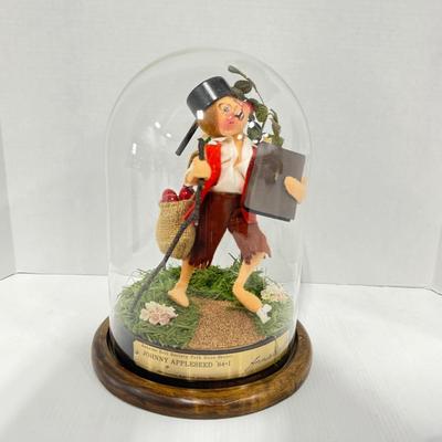 311 Large ANNALEE “Johnny Appleseed” #882 84-1 Doll in Glass Cloche