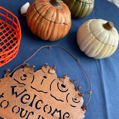 Lot of Halloween decor