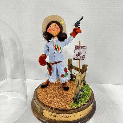 312 Large Limited Edition ANNALEE Doll “ Annie Oakley” #407